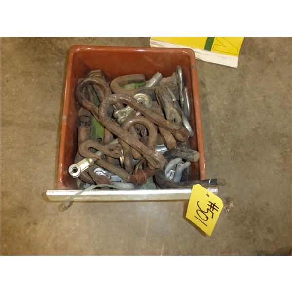 QTY OF TOW HOOKS & CLEVICES