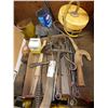 Image 2 : TANK HEATER, HAMMERS, HATCHET, FRAMING & JOIST HANGERS