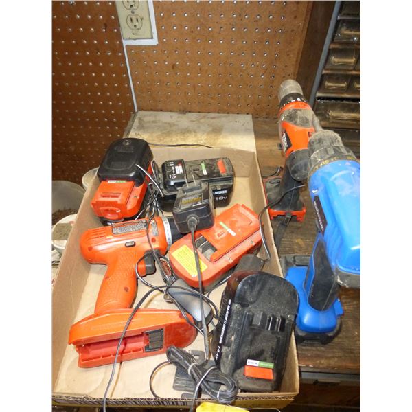 QTY OF 12 VOLT DRILLS & BATTERIES