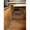 Image 5 : HUTCH, FLOUR BIN, PULL OUT CUTTING BOARD
