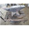 Image 3 : APPROX. 90 LB ANVIL & STAND
