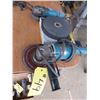 Image 1 : 2- ANGLE GRINDERS & DISCS