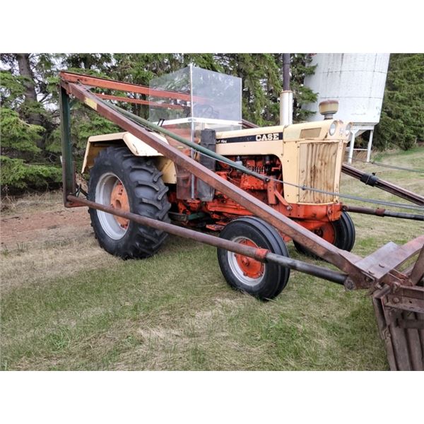 CASE 930 COMFORT KING SQUARE FENDER C/W LOADER