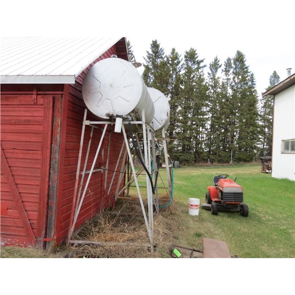 300-GAL TANK AND STAND