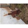 Image 2 : VERY OLD WOOD COUNTER C/W VISE