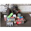 Image 1 : PLUGS, OIL CANS AND PARTS
