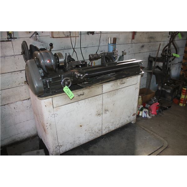 ATLAS LATHE C/W EVERYTHING CW COUNTER, EXTRA CHUCK