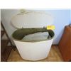 Image 1 : WHITE HAMPER