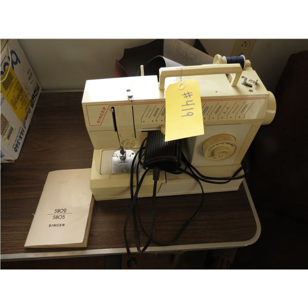 SINGER SEWING MACHINE