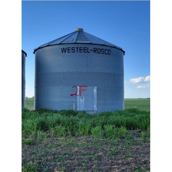 WESTEEL GRAIN BIN '2F', APPROX. 3300 BU, 19' DIA, WOOD FLOOR (LOCATED AT 14-52-2-W4. PH-COLLEEN 306-