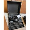 Image 1 : Remington noiseless portable typewriter