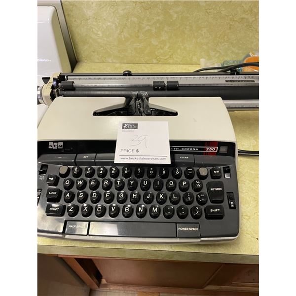 Smith Corona 250