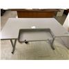Image 1 : Metal office desk 48 * 30 * 29