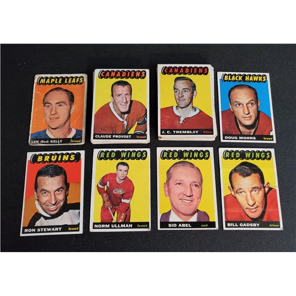 Lot of 29 x 1965-66 Topps Hockey Cards