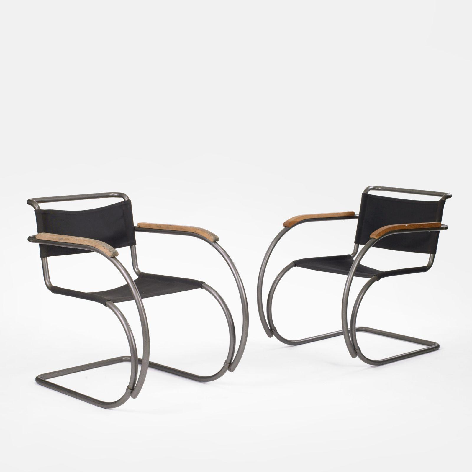 Ludwig Mies van der Rohe MR20 lounge chairs, pair