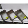 Image 1 : 3 SMALL GLASS WASHBOARDS