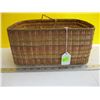 Image 1 : NATIVE CEDAR MEDIUM SIZE BASKET, APPROX. 13"X9"X6"
