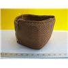 Image 3 : NATIVE CEDAR BASKET APPROX. 6"X8"X6"