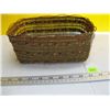 Image 1 : NATIVE CEDAR WOVEN BASKET APPROX. 9.5"X7.5"X4"