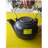 Image 1 : CAST IRON KETTLE