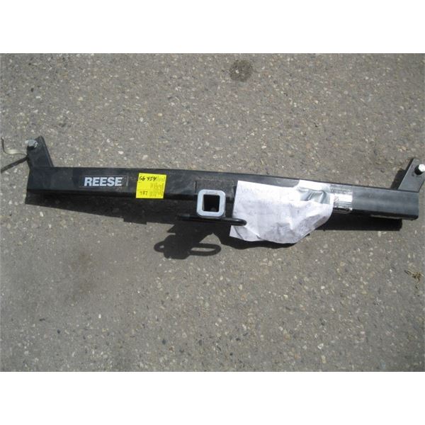 VOLVO REECE FRAME HITCH, 3500LB