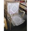 Image 2 : 3 THEATRE CHAIRS