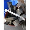Image 2 : BUCKET OF LAWNMOWER BLADES