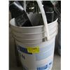 Image 1 : BUCKET OF NEW LAWNMOWER BLADES