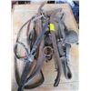 Image 1 : ANTIQUE HORSE HAMES & BRIDLE
