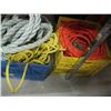 Image 1 : 2 PLASTIC BASKETS OF ASST. ROPE