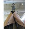 Image 2 : PAIR OF HEAVY DUTY LEATHER CHAPS