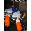 Image 1 : 3 SUPERSOAKER GUNS & 500 WATER BALLOONS