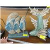 Image 1 : WOODEN CARVED FISH, SINGLE FISH HAS REPAIRED TAIL
