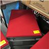 Image 2 : 2 DRAWER FILE STOOL WITH 3 KEYS