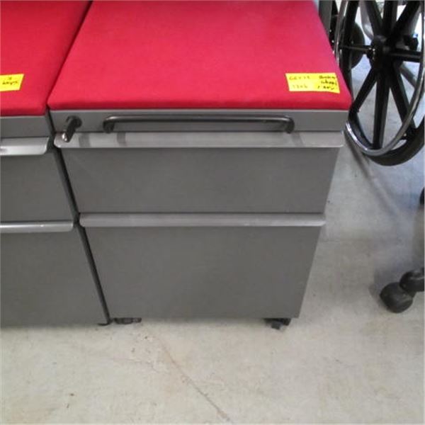 2 DRAWER FILE STOOL WITH 1 KEY & BROKEN WHEEL