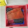 Image 2 : 2 BINS OF ASST. GLOVES
