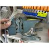 Image 2 : 10 PIECE METRIC TEE HANDLE HEX KEY SET & SMALL 3" BENCH VICE