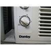 Image 2 : DANBY WINDOW MOUNT AIR CONDITIONER