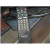 Image 2 : VIEWSONIC SMALL TV WITH REMOTE