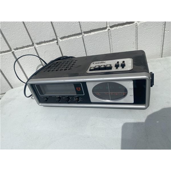 Candle am/fm digital clock radio