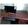 Image 11 : Kaufman L Shaped Desk & Office Chair Cat C