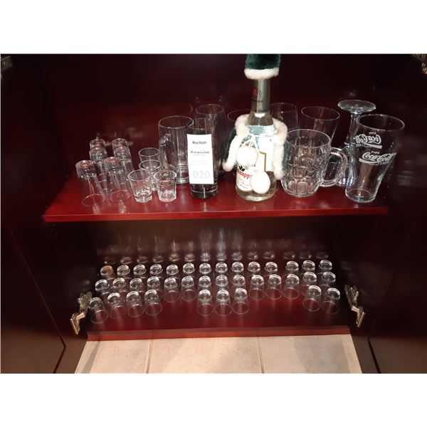 Peppermint Schnapps & Bar Glassess Cat A