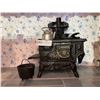 Image 1 : Black Cast Iron Doll Stove 1930-1950