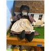 Image 1 : Mennonite Church - Female Amish Doll