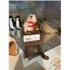 Image 1 : North Pole - 1985 Tiny Baby Sealskin, Sleigh