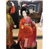 Image 4 : 2 Asian Dolls in Traditional Attire