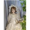 Image 4 : 3 Fine Bridal Dolls with Archway and Decoration in Ornate Wooden Case
