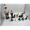 Image 1 : Restaurant-Themed Figurines