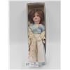 Image 2 : Vintage Armand Maseill #985 9-0 10" Tall Doll