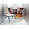 Image 1 : Dollhouse chairs